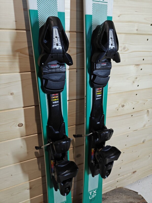 LYŽE KASTLE TX 87 UP 158CM